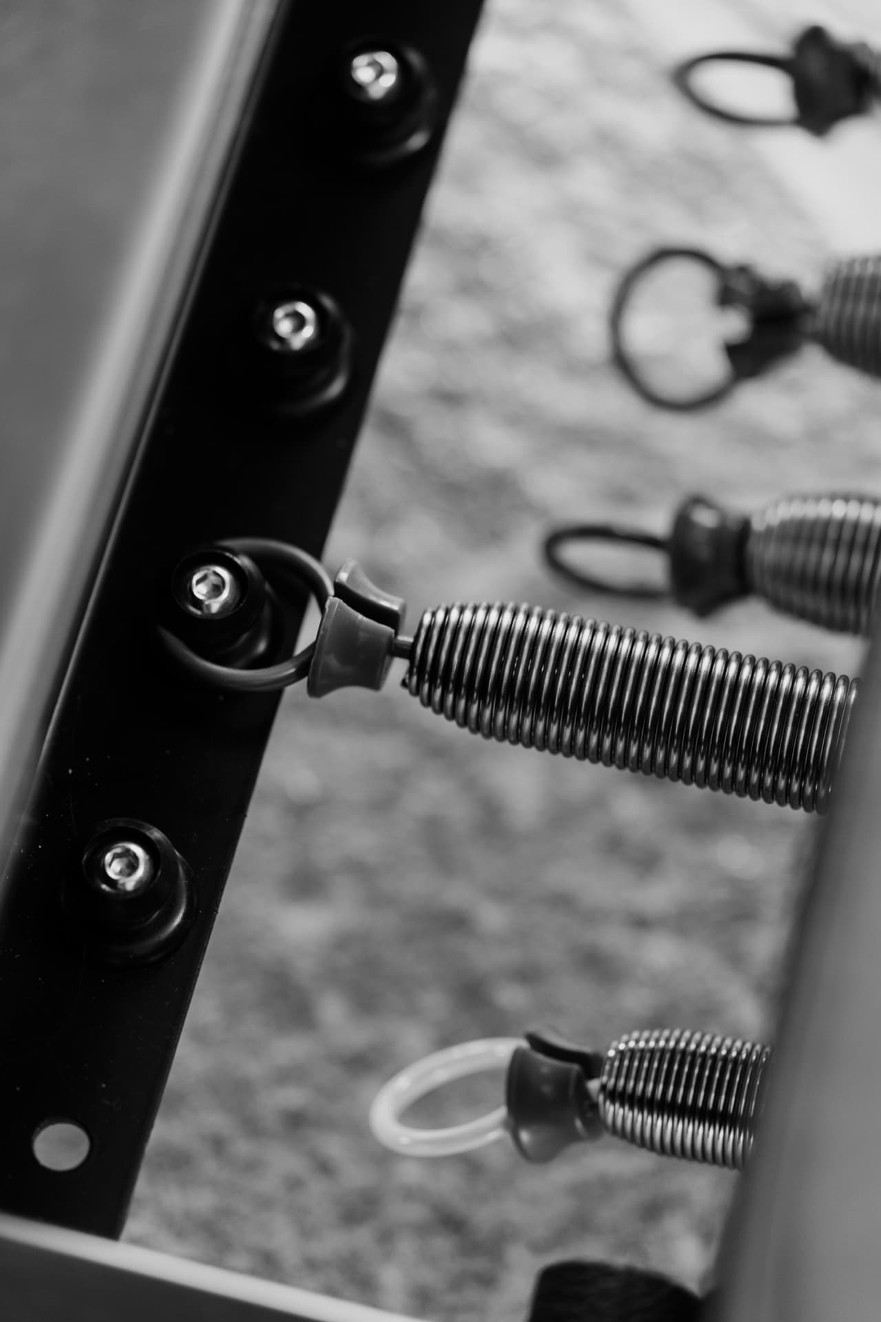 Detail van de veren en bevestiging van de Plio reformer